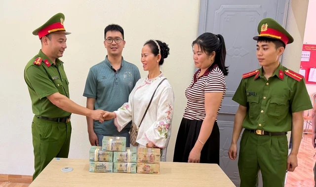 Công an vào cuộc xác minh giao dịch 2,9 tỷ đồng gửi vào tài khoản của chị Lường Thị Loan Công an vào cuộc xác minh giao dịch 2,9 tỷ đồng gửi vào tài khoản của chị Lường Thị Loan