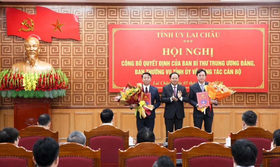Công bố quyết định chuẩn y Chủ nhiệm Ủy ban Kiểm tra Tỉnh ủy Lai Châu Công bố quyết định chuẩn y Chủ nhiệm Ủy ban Kiểm tra Tỉnh ủy Lai Châu