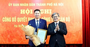 Công bố quyết định Hà Nội về bổ nhiệm Giám đốc Trung tâm Phục vụ hành chính công