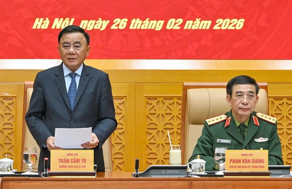 Công bố quyết định kiểm tra, giám sát của Bộ Chính trị với Ban Thường vụ Quân ủy Trung ương Công bố quyết định kiểm tra, giám sát của Bộ Chính trị với Ban Thường vụ Quân ủy Trung ương