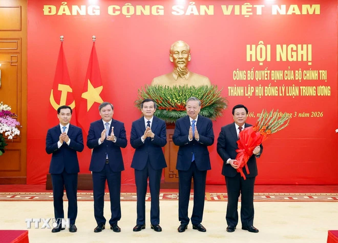 Công bố quyết định thành lập Hội đồng Lý luận Trung ương nhiệm kỳ 2026-2031 Công bố quyết định thành lập Hội đồng Lý luận Trung ương nhiệm kỳ 2026-2031