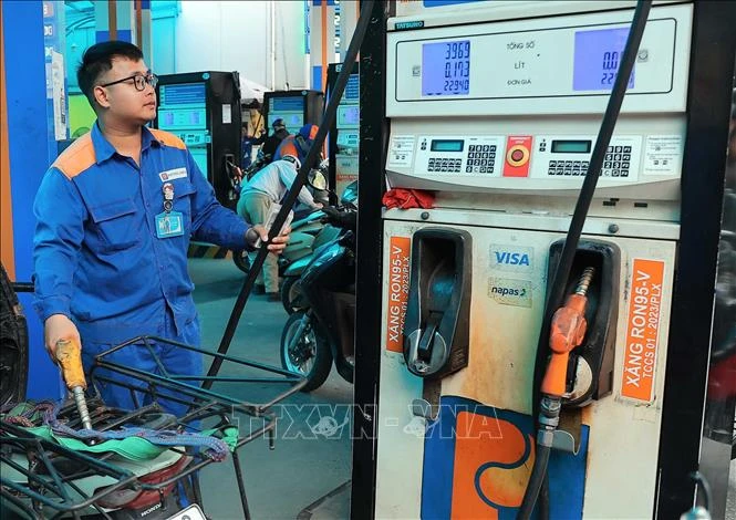 Công điện của Thủ tướng về tăng cường các giải pháp bảo đảm cung ứng xăng dầu