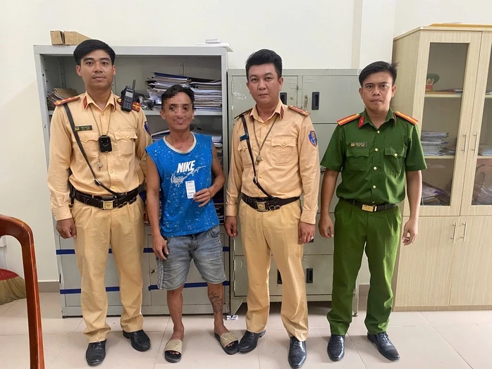 CSGT Tây Ninh phát hiện 3 tài xế đầu kéo dương tính với ma túy tại cửa khẩu Mộc Bài