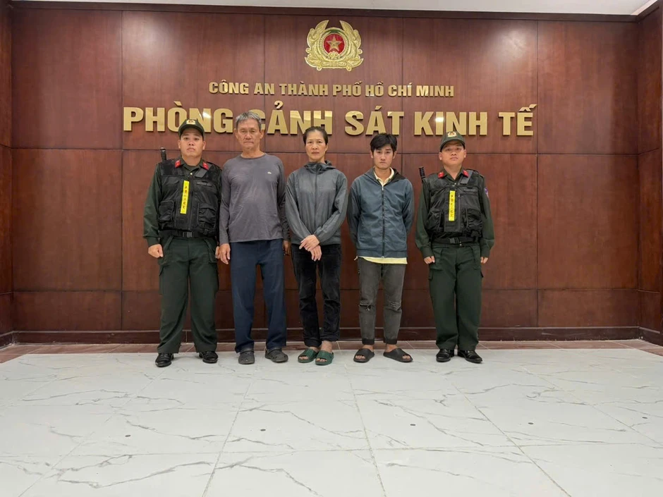 Cú lừa trăm tỷ phía sau mác thuốc đông y băm chặt từ rác dược liệu Cú lừa trăm tỷ phía sau mác thuốc đông y băm chặt từ rác dược liệu