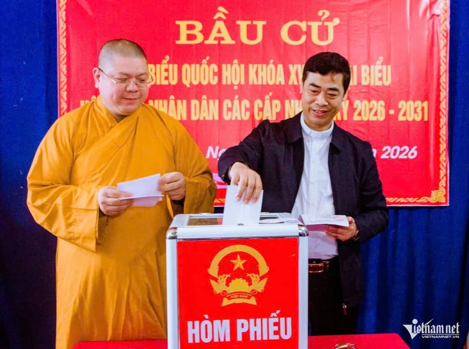Cử tri các tôn giáo tích cực tham gia ngày hội toàn dân Cử tri các tôn giáo tích cực tham gia ngày hội toàn dân
