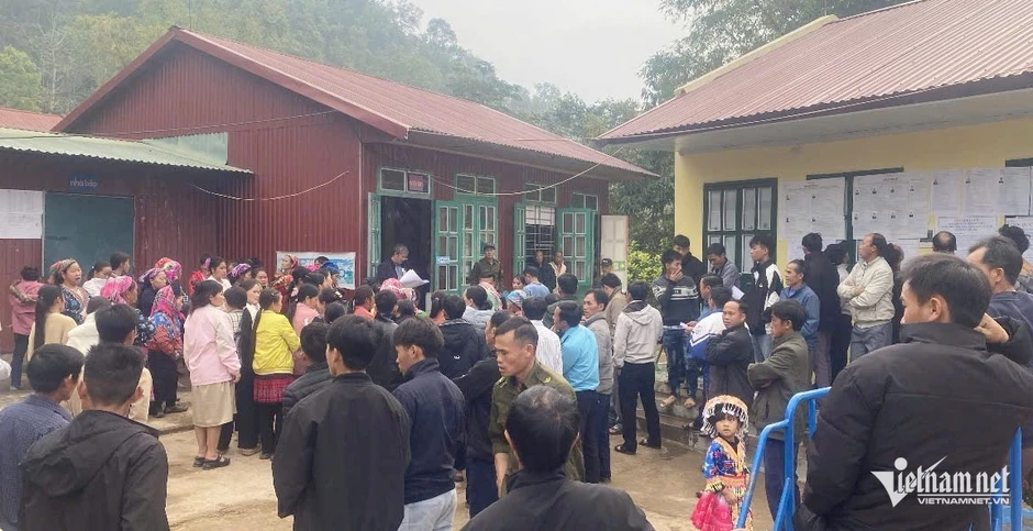 Cử tri các tôn giáo tích cực tham gia ngày hội toàn dân Cử tri các tôn giáo tích cực tham gia ngày hội toàn dân