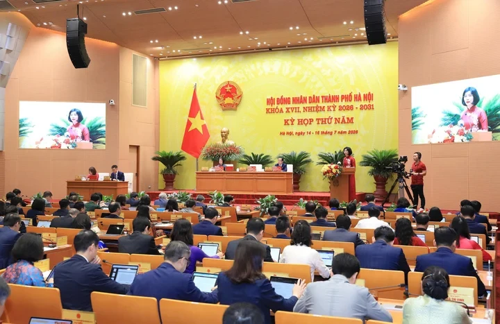 'Cử tri mong đợi không chỉ câu trả lời mà là những chuyển biến sau nghị trường' 'Cử tri mong đợi không chỉ câu trả lời mà là những chuyển biến sau nghị trường'