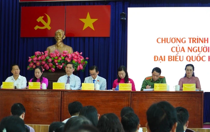 Cử tri phường An Khánh, TPHCM gửi trọn niềm tin vào đại biểu dân cử Cử tri phường An Khánh, TPHCM gửi trọn niềm tin vào đại biểu dân cử
