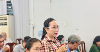 Cử tri TP.HCM kiến nghị cơ quan chức năng quản lý chặt chẽ không gian mạng