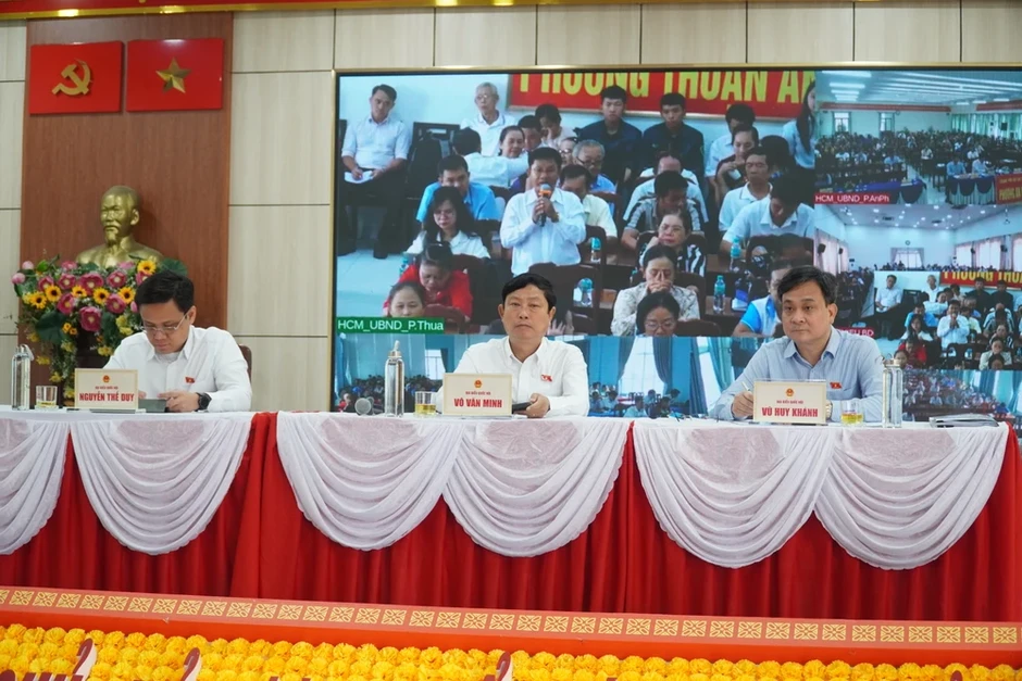 Cử tri TP.HCM kiến nghị loạt vấn đề 'nóng' về hạ tầng, môi trường Cử tri TP.HCM kiến nghị loạt vấn đề 'nóng' về hạ tầng, môi trường