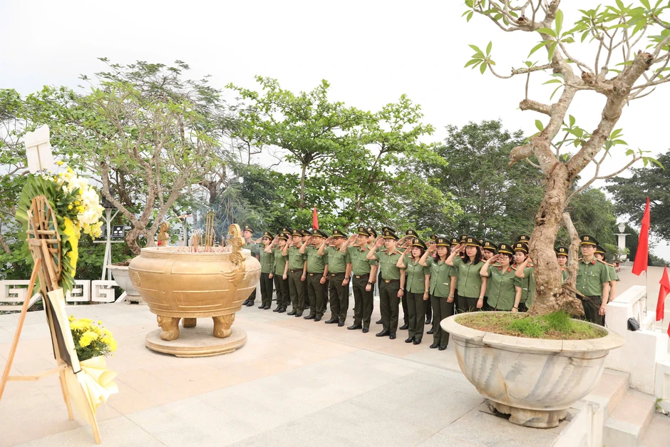Cục Hậu cần tăng cường sinh hoạt chính trị hướng về cơ sở
