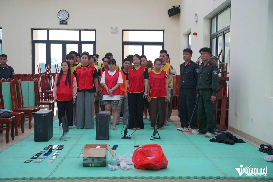 Cuộc đột kích sào huyệt lừa đảo và nhiệm vụ "không chỉ bắt ông trùm" Cuộc đột kích sào huyệt lừa đảo và nhiệm vụ "không chỉ bắt ông trùm"