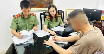 Cuộc thi “Hoa khôi” ở Hà Nội phải dừng khẩn cấp sau khi công an kiểm tra