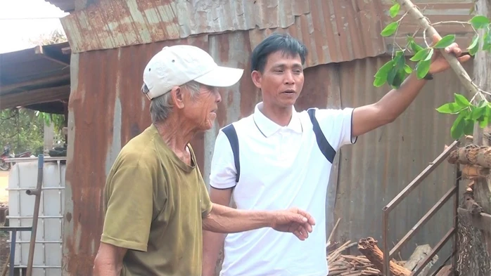 CUỘC THI VIẾT “CHỦ QUYỀN QUỐC GIA BẤT KHẢ XÂM PHẠM”: Canh gác bình yên trên đại ngàn CUỘC THI VIẾT “CHỦ QUYỀN QUỐC GIA BẤT KHẢ XÂM PHẠM”: Canh gác bình yên trên đại ngàn