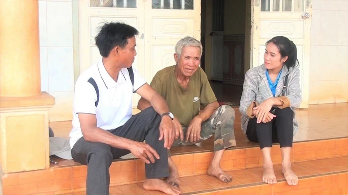 CUỘC THI VIẾT “CHỦ QUYỀN QUỐC GIA BẤT KHẢ XÂM PHẠM”: Canh gác bình yên trên đại ngàn CUỘC THI VIẾT “CHỦ QUYỀN QUỐC GIA BẤT KHẢ XÂM PHẠM”: Canh gác bình yên trên đại ngàn