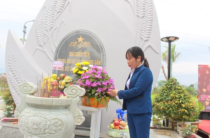 CUỘC THI VIẾT “CHỦ QUYỀN QUỐC GIA BẤT KHẢ XÂM PHẠM”: Lời thề giữ đất CUỘC THI VIẾT “CHỦ QUYỀN QUỐC GIA BẤT KHẢ XÂM PHẠM”: Lời thề giữ đất