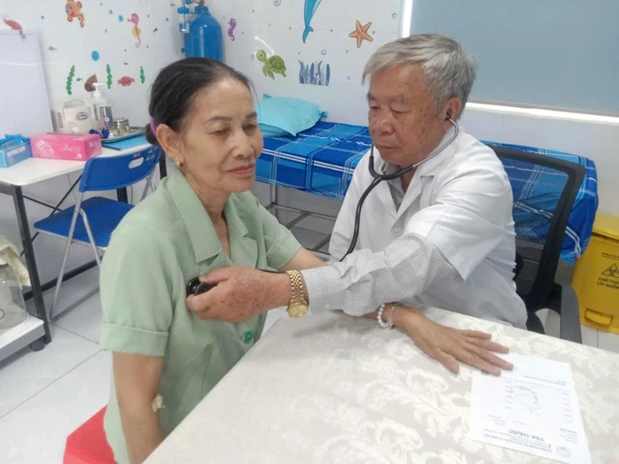 Cuộc thi viết “Lòng tốt quanh ta lần 4”: Hành trình ý nghĩa của bác sĩ Các Cuộc thi viết “Lòng tốt quanh ta lần 4”: Hành trình ý nghĩa của bác sĩ Các