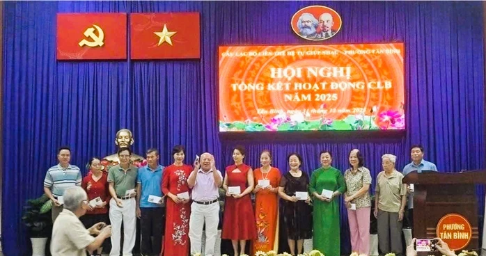 Cuộc thi viết “Lòng tốt quanh ta lần 4”: Người giữ nhịp sống tích cực cho cộng đồng Cuộc thi viết “Lòng tốt quanh ta lần 4”: Người giữ nhịp sống tích cực cho cộng đồng