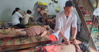Cuộc thi viết "Lòng tốt quanh ta lần 4": Trạm dừng chân của những mảnh đời nghiệt ngã