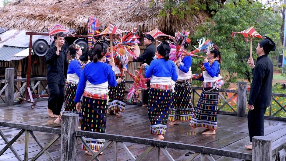 Cưới 2 lần, ở rể 3 năm: Chuyện lạ mà sâu sắc trong hôn nhân người Thái xứ Thanh Cưới 2 lần, ở rể 3 năm: Chuyện lạ mà sâu sắc trong hôn nhân người Thái xứ Thanh