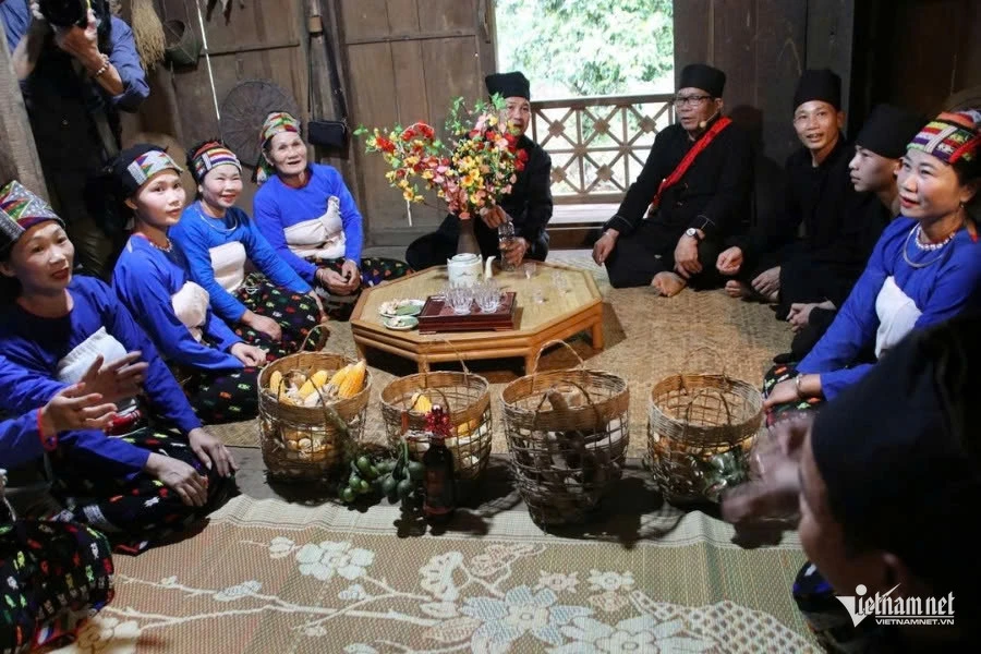 Cưới 2 lần, ở rể 3 năm: Chuyện lạ mà sâu sắc trong hôn nhân người Thái xứ Thanh Cưới 2 lần, ở rể 3 năm: Chuyện lạ mà sâu sắc trong hôn nhân người Thái xứ Thanh