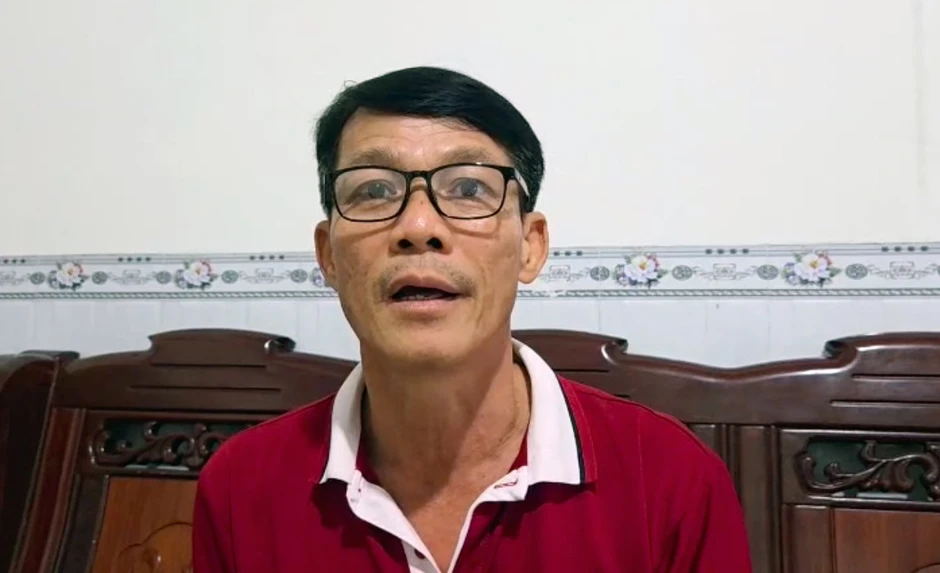 Cựu hiệu trưởng trải lòng sau quyết định đình chỉ điều tra vụ cáo buộc tham ô Cựu hiệu trưởng trải lòng sau quyết định đình chỉ điều tra vụ cáo buộc tham ô
