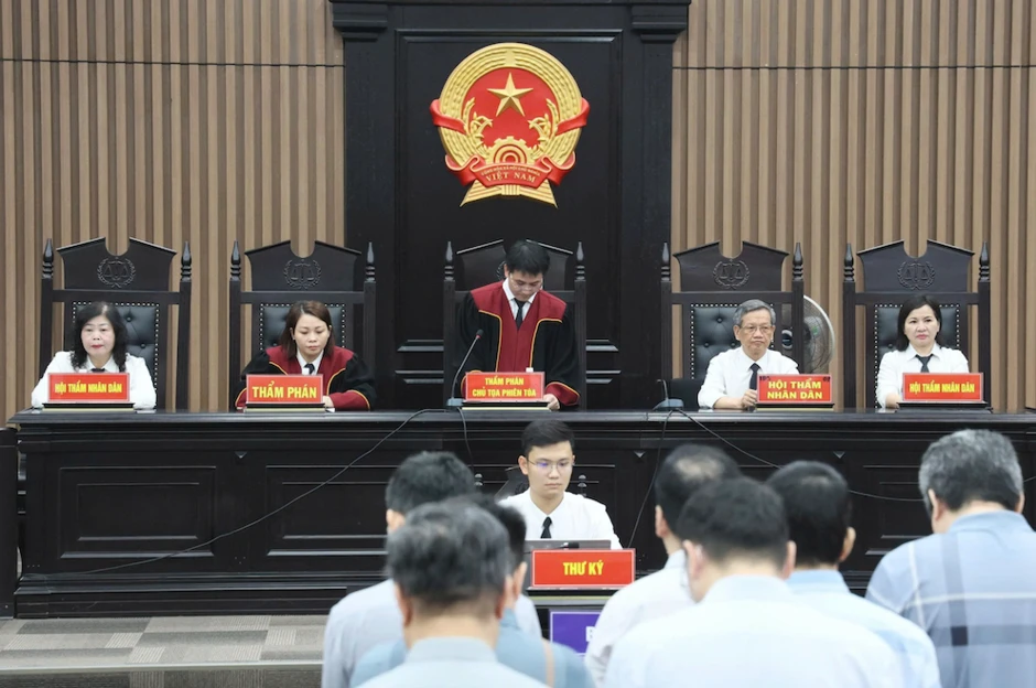 Cựu Thứ trưởng Hoàng Văn Thắng lĩnh án 4 năm tù vì nhận hối lộ Cựu Thứ trưởng Hoàng Văn Thắng lĩnh án 4 năm tù vì nhận hối lộ