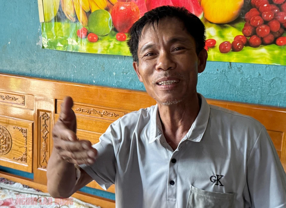 Cứu trẻ nhỏ Đà Nẵng: Hành động dũng cảm của ông Lê Công Quang Giữa sóng dữ Cứu trẻ nhỏ Đà Nẵng: Hành động dũng cảm của ông Lê Công Quang Giữa sóng dữ