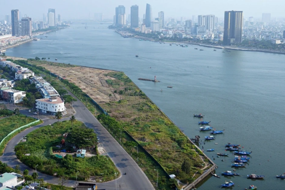 'Đà Nẵng cần bỏ kè cứng, trả lại không gian cho sông Hàn' 'Đà Nẵng cần bỏ kè cứng, trả lại không gian cho sông Hàn'