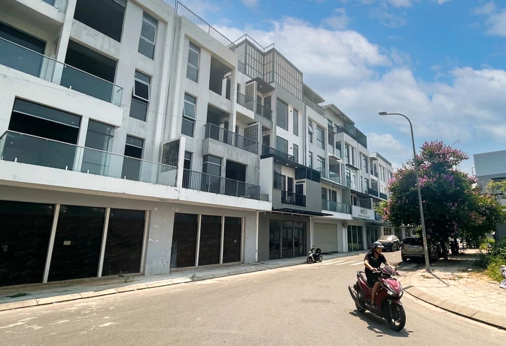 Đà Nẵng: Giá bất động sản kéo giá cả sinh hoạt tăng, lương dưới 10 triệu ngày càng 'khó sống'