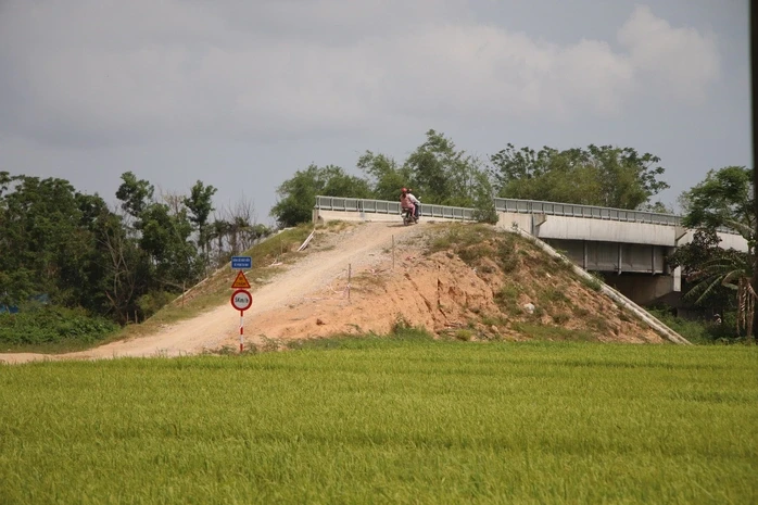 Đà Nẵng nói rõ tiến độ loạt cây cầu xây xong thiếu đường dẫn Đà Nẵng nói rõ tiến độ loạt cây cầu xây xong thiếu đường dẫn