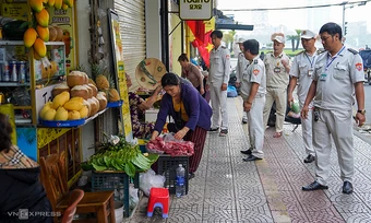 Đà Nẵng tái lập trật tự vỉa hè, 'phạt nguội' để chống lấn chiếm