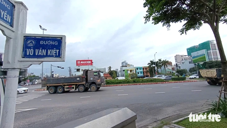 Đà Nẵng tạm dừng xe ben, xe tải trên 7,5 tấn lưu thông trong ngày bầu cử Đà Nẵng tạm dừng xe ben, xe tải trên 7,5 tấn lưu thông trong ngày bầu cử