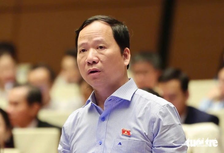 Đại biểu Quốc hội kiến nghị tinh gọn thôn, tổ dân phố, có chế độ mới sau sắp xếp Đại biểu Quốc hội kiến nghị tinh gọn thôn, tổ dân phố, có chế độ mới sau sắp xếp