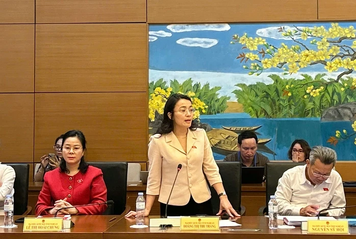 Đại biểu Quốc hội thảo luận về quy định chụp ảnh trong công chứng 2026 Đại biểu Quốc hội thảo luận về quy định chụp ảnh trong công chứng 2026