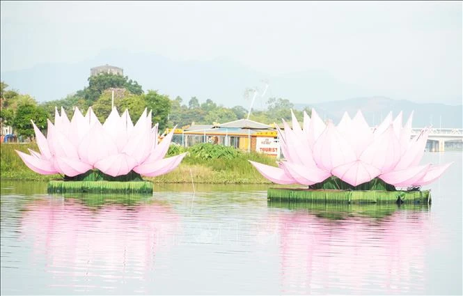 Đại lễ Phật đản phát huy truyền thống tốt đẹp của dân tộc Đại lễ Phật đản phát huy truyền thống tốt đẹp của dân tộc