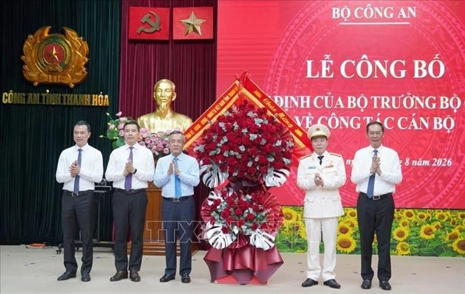 Đại tá Hoàng Quốc Việt được điều động giữ chức Giám đốc Công an tỉnh Thanh Hóa Đại tá Hoàng Quốc Việt được điều động giữ chức Giám đốc Công an tỉnh Thanh Hóa