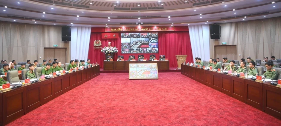Đại tướng Lương Tam Quang chủ trì Hội nghị sơ kết công tác Công an Quý I-2026 Đại tướng Lương Tam Quang chủ trì Hội nghị sơ kết công tác Công an Quý I-2026