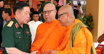 Đại tướng Nguyễn Trọng Nghĩa gặp mặt trưởng khu, trưởng ấp vùng Nam Bộ