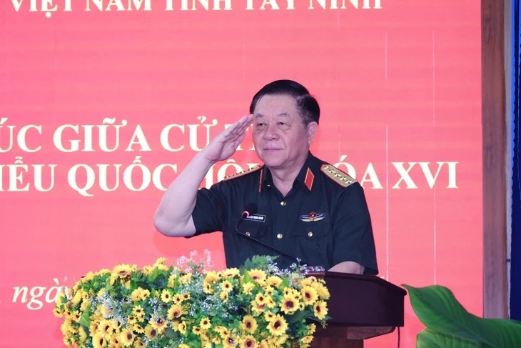 Đại tướng Nguyễn Trọng Nghĩa: Luôn cầu thị lắng nghe, bảo vệ quyền và lợi ích chính đáng của cử tri Đại tướng Nguyễn Trọng Nghĩa: Luôn cầu thị lắng nghe, bảo vệ quyền và lợi ích chính đáng của cử tri
