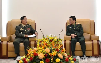 Đại tướng Phan Văn Giang tiếp Quốc vụ khanh Bộ Quốc phòng Campuchia