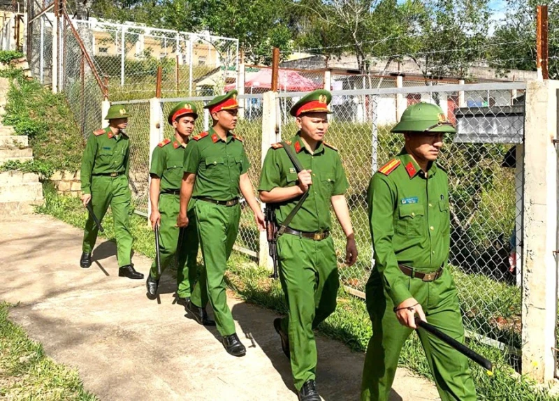 Đảm bảo quyền công dân đối với người bị tạm giữ, tạm giam đủ điều kiện tham gia bầu cử Đảm bảo quyền công dân đối với người bị tạm giữ, tạm giam đủ điều kiện tham gia bầu cử