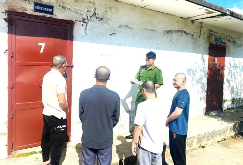 Đảm bảo quyền công dân đối với người bị tạm giữ, tạm giam đủ điều kiện tham gia bầu cử Đảm bảo quyền công dân đối với người bị tạm giữ, tạm giam đủ điều kiện tham gia bầu cử