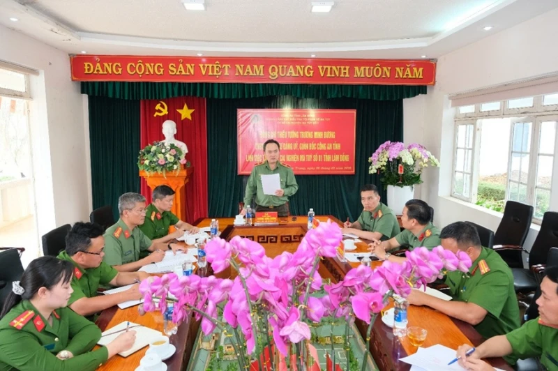 Đảm bảo quyền công dân đối với người bị tạm giữ, tạm giam đủ điều kiện tham gia bầu cử Đảm bảo quyền công dân đối với người bị tạm giữ, tạm giam đủ điều kiện tham gia bầu cử