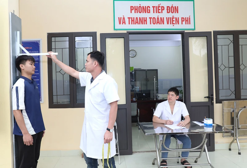 Đảm bảo sức khỏe cho các thí sinh tham gia dự tuyển các trường CAND Đảm bảo sức khỏe cho các thí sinh tham gia dự tuyển các trường CAND