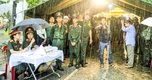 Dầm mình trong mưa tiễn biệt Trung tá Trần Văn Tùng hy sinh khi cứu người