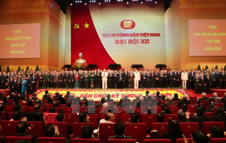 Đạo đức Hồ Chí Minh - biểu tượng văn hóa sáng ngời Đạo đức Hồ Chí Minh - biểu tượng văn hóa sáng ngời