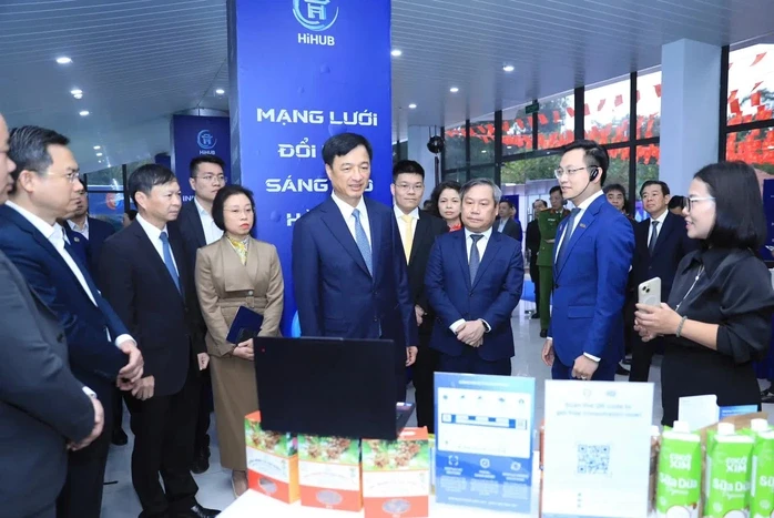 Đặt nền móng đổi mới sáng tạo Đặt nền móng đổi mới sáng tạo