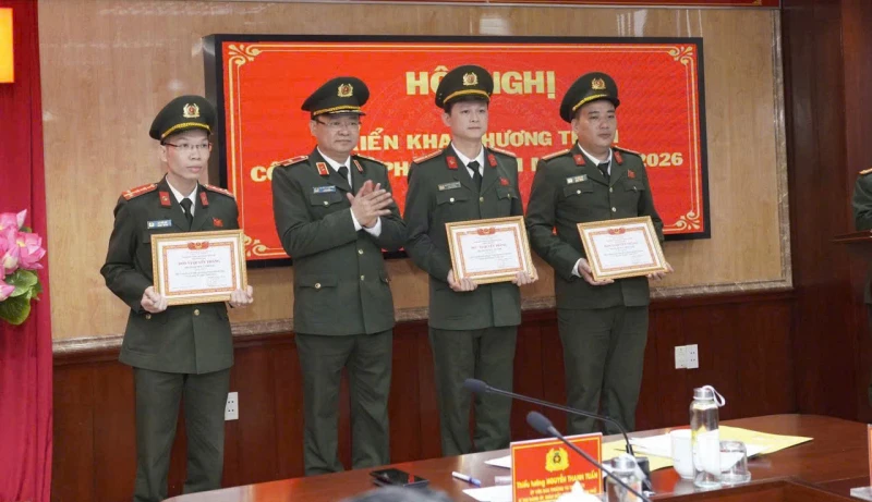 Dấu ấn thầm lặng của những người lính “tham mưu” Dấu ấn thầm lặng của những người lính “tham mưu”
