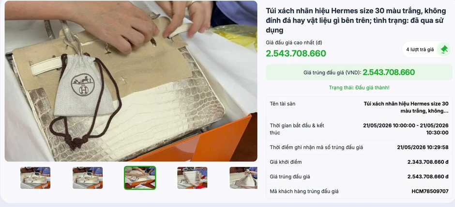 Đấu giá thành 2 túi HERMES của bà Trương Mỹ Lan